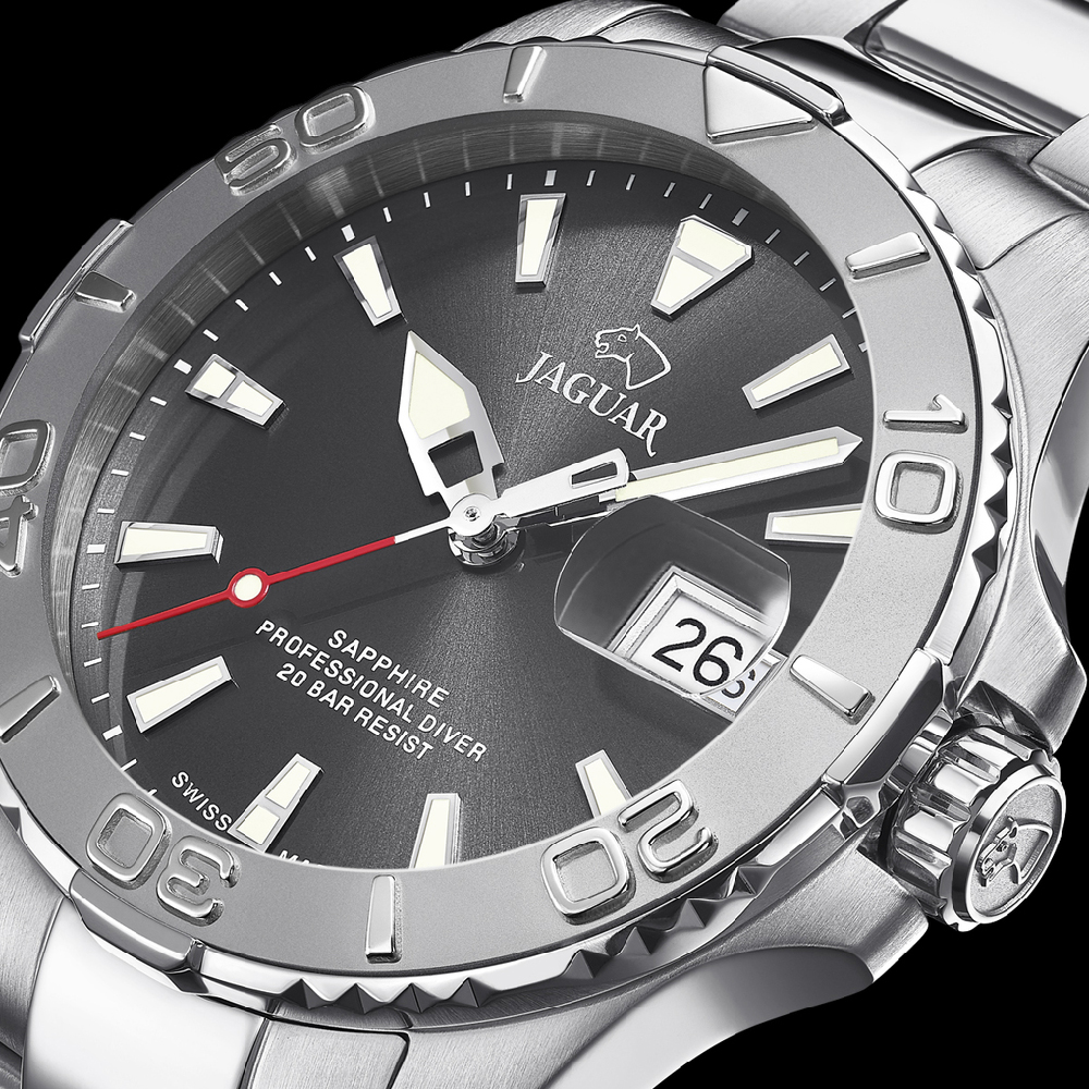 JAGUAR Men's Swiss Made Executive Watch - Crystal: Sapphire - Case Diameter  (MM): 45.8