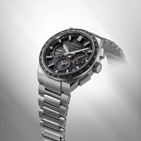 Seiko SSH111J1 watch - Astron